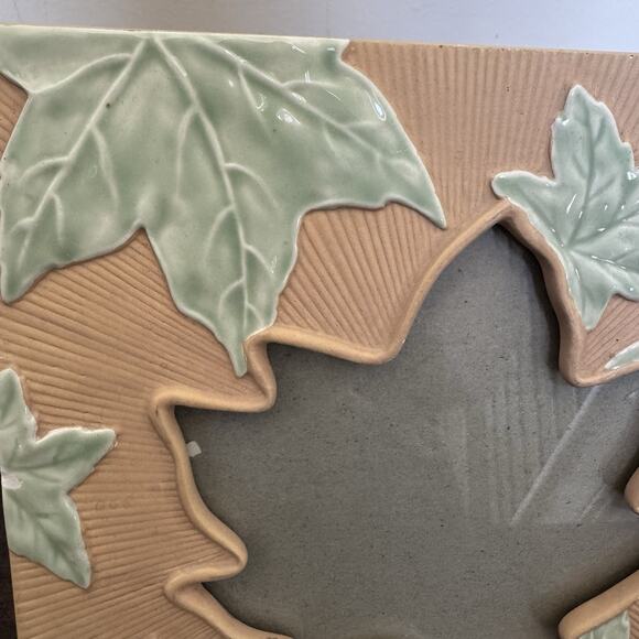 Ceramic Photo Frame 3D Maple Leaf Ceramic Glazed Textured 7" X 7" Nature Fall - Picture 13 of 13